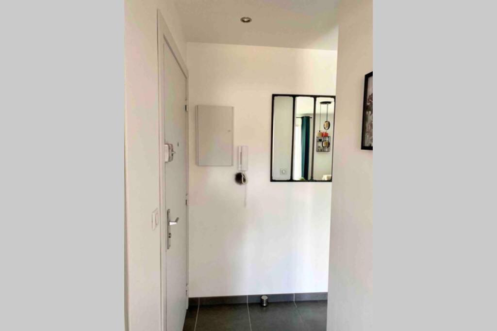 Le Continental Beau T2 Plein Centre + Parking Apartment Annecy Exterior foto