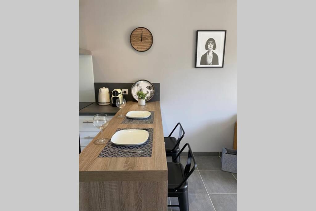 Le Continental Beau T2 Plein Centre + Parking Apartment Annecy Exterior foto